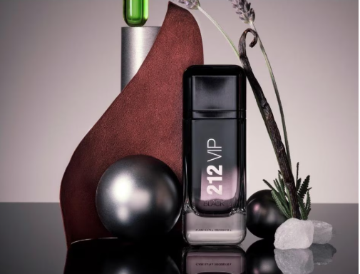 212 VIP Black Parfum